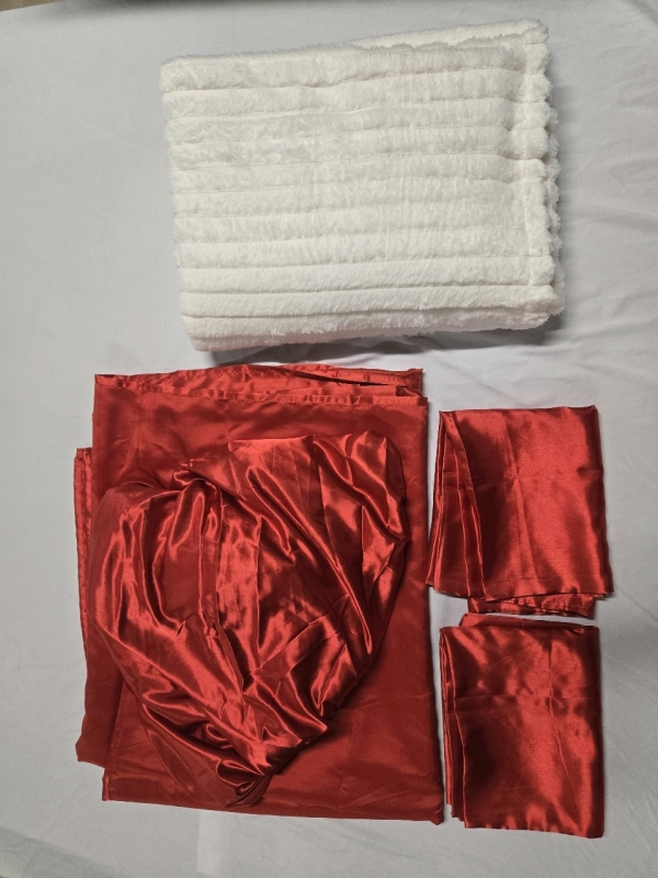 6 New | Bedding Lot Includes Red King Size Bed Set | & Full Size Blanket