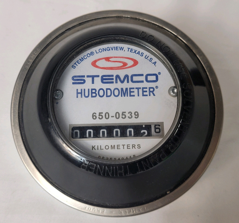 New - Stemco Hubodometer #650-0539 , Tracks Mileage in Kilometers . Used on Trailers , Semi & Tractor Wheeels