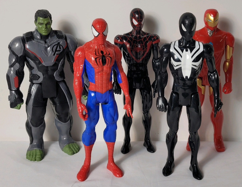 Marvel Comics Spider-Man , Hulk & Iron Man 12" Action Figures . Movable Head , Arms & Legs