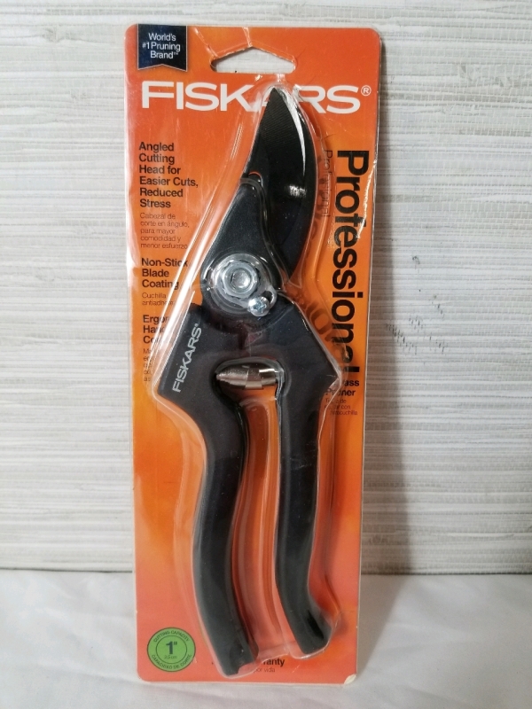 New FISKERS Professional Bypass Pruners