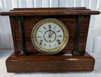 Mantle Clock - Winding key and pendulum included.