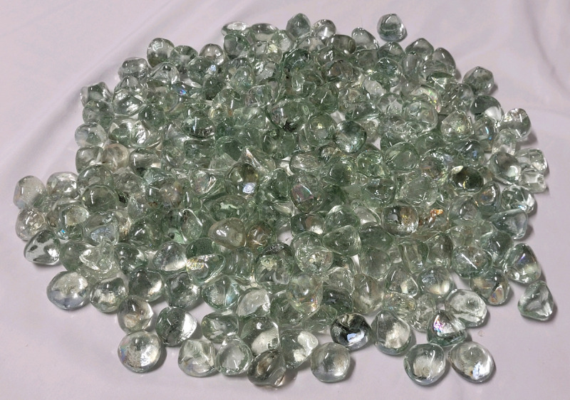 6.3+lbs Irregular Shape Smooth Clear Glass Stones , 1" Diameter . Some stones cracked or broken