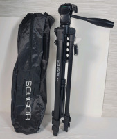 Soligor T175 Camera Tripod w/Carry Bag . Adjustable Height upto 62"