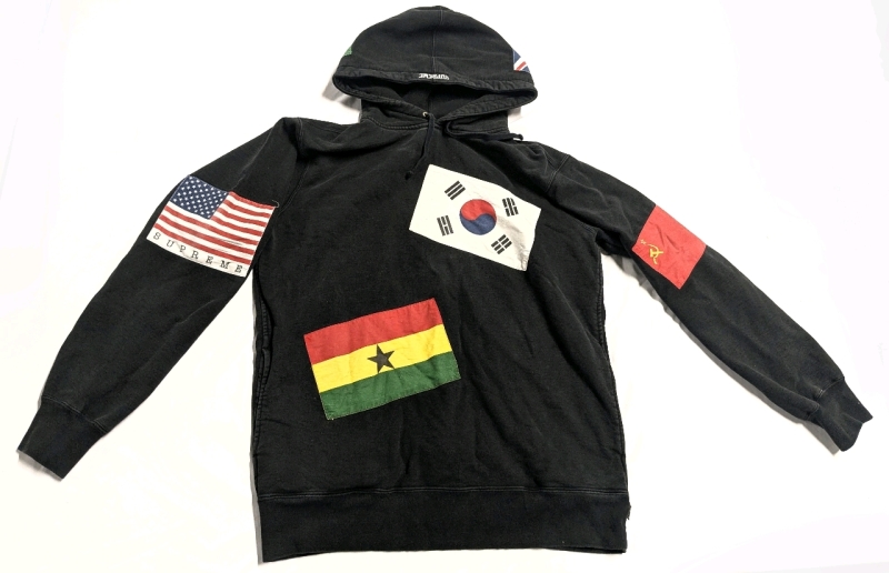 RARE! Size XL SUPREME Flags Patch Pullover Hoodie Hype Street Black