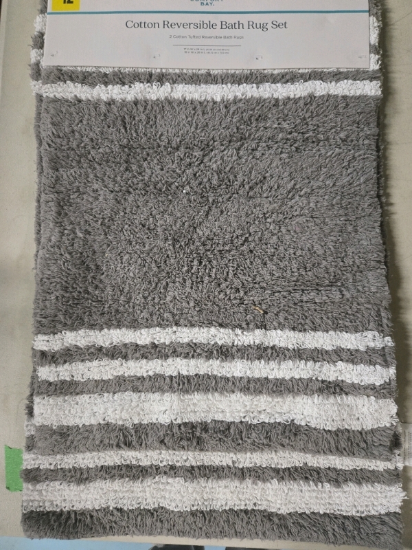 New | Comfort Bay 2 Pc Cotton Reversible Bath Mat Set