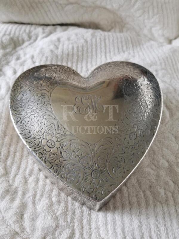 RARE Vintage Sterling Silver TIFFANY Heart Jewelry Box