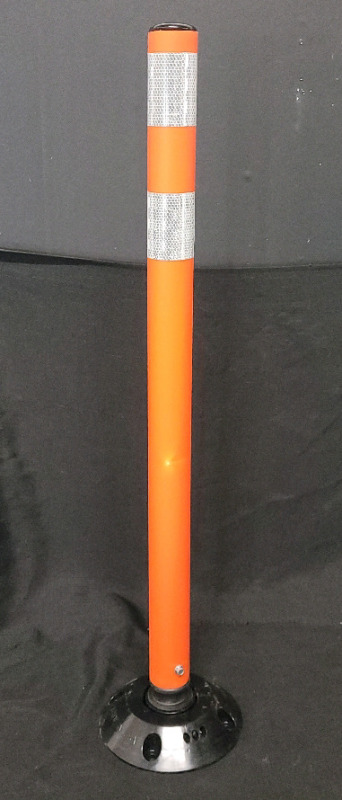 Uline Flexible Delineator Round Post with Base . Measures 36" tall