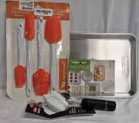 New Kitchen Lot - Nordicware Baking Sheet 9.5x13", 4 Silicone Spatulas & Oxo Soap Dispensing Dish Brush