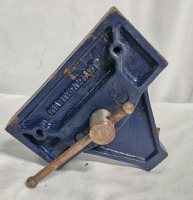 MASTERCRAFT Benchtop 6" Vise