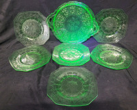 Vintage Uranium Depression Glass Serving Tray & 6 Plates .