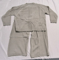 New Women's sz 0XL Sweater Pant Set