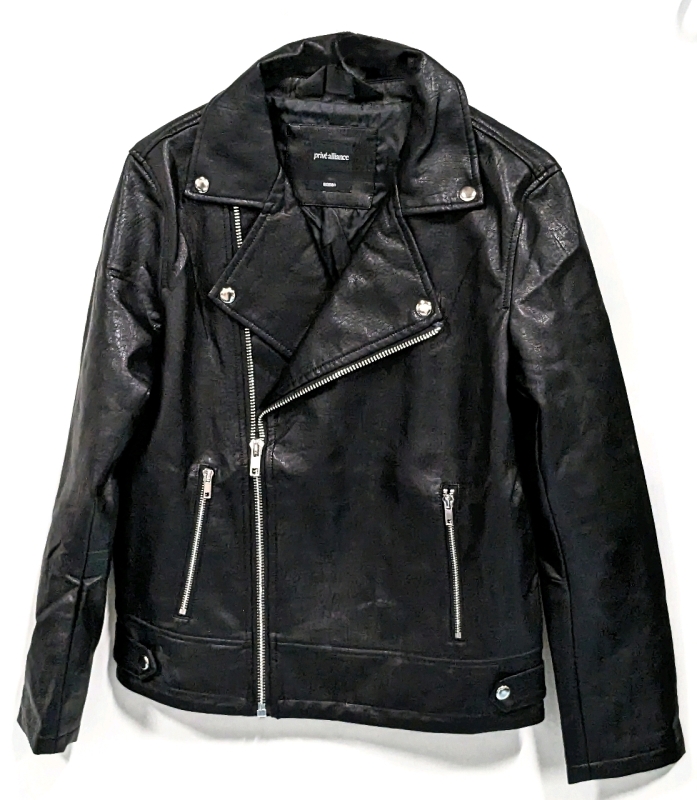 New PRIV&Eacute; ALLIANCE Ladies Vegan Leather Jacket Size Small.