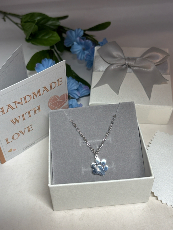 New Hand Made Stainless Steel Paw Print Necklace Boxed