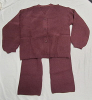 New Women's Sweater Pant Set sz Small- Soft & Cozy
