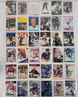NHL Hockey Wayne Gretzky , Mario Lemieux , Patrick Roy & Brett Hull Trading Cards . 36 Trading Cards