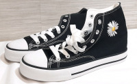 ZGR Womens Canvas Sneakers High Top Lace ups Casual Walking Shoes Size 6