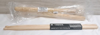 New Pair of Wool Felt Drum Mallets & Yamaha Drum Sticks (16" Long)