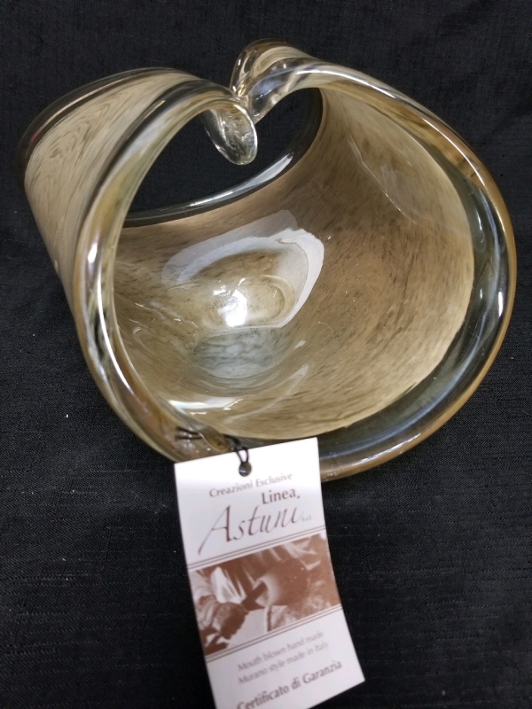 Murano style folded basket by Linea Astuni