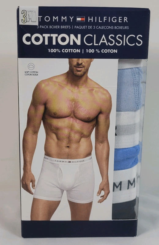 New - Tommy Hilfiger 3-Pack Cotton Classics Boxer Briefs , Size Medium (32-34) .