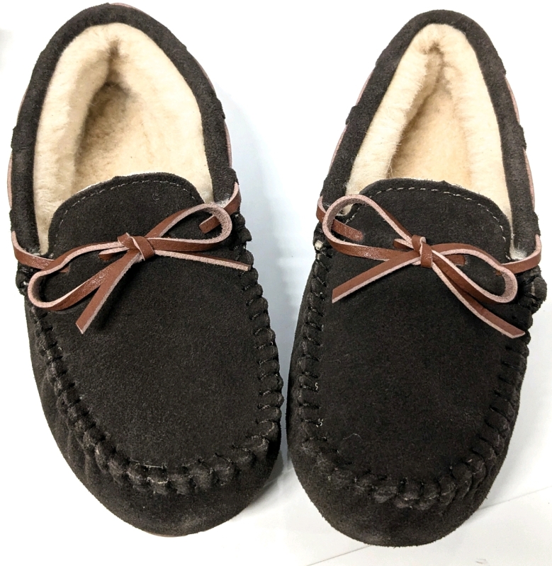 New Size 37 / 6.5 | DARLING FOX Super Soft Faux Leather & Shearling Moccasin Slippers