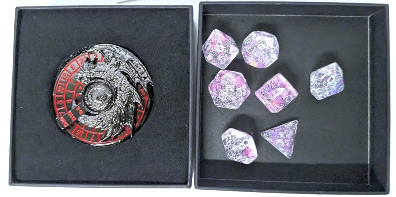 New Fingertip Gyro Roulette Dice + Set of 7 DNDDICE.COM Translucent Glitter with Suspended Sakura Petals Dice | Gyro 2.25" Diameter