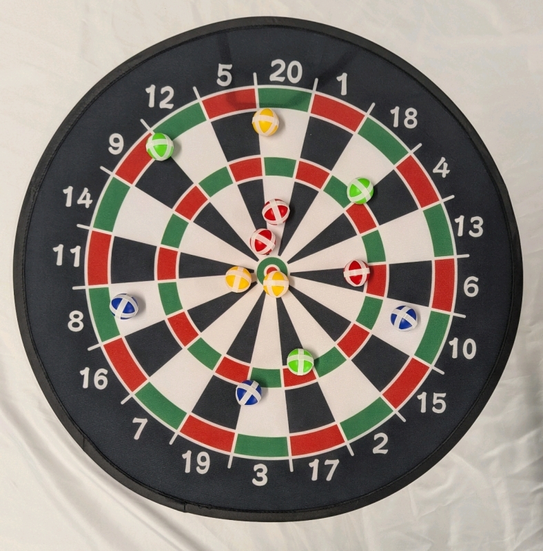 New: Safe Darts Style Game - Velcro Balls and Velcro DartBoard - 66cm Diameter