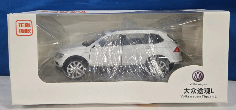 New | Volkswagen 1:32 Scale Tiguan L Boxed Model For Display | Box Measures 8.5" x 3.5" x 3.5"