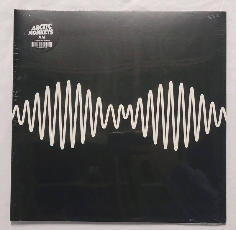 New - Artic Monkeys : AM - Gatefold Vinyl LP . Record Album is Sealed