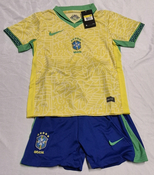 New Kids Size 24 (5-6yrs) NIKE Brazil Away Jersey & Shorts