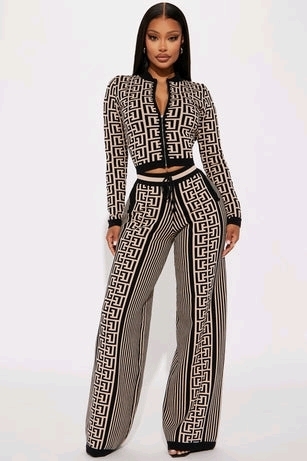 New Size Medium | FASHION NOVA Stay Pretty Sweater Pants Set &bull; SW3623, Black/Combo | Retails $88!