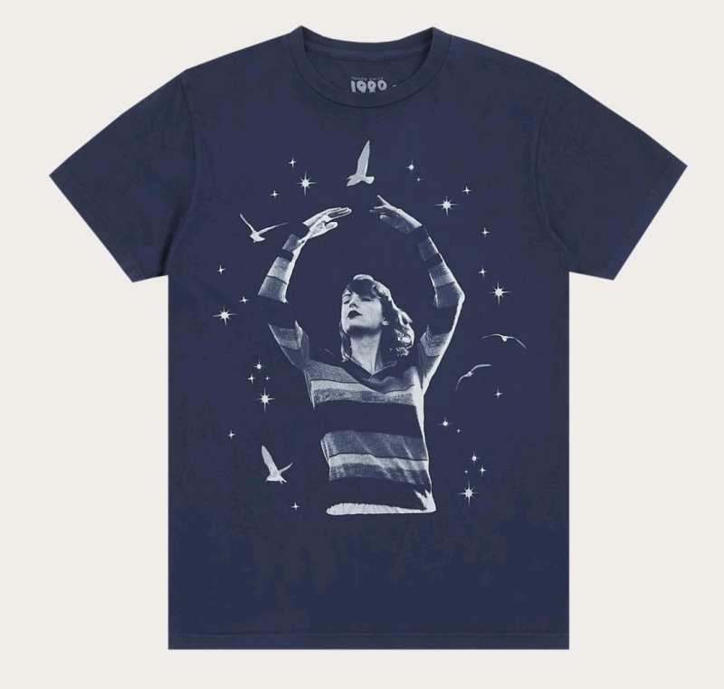 New Size Small TAYLOR SWIFT 1989 SEAGULL TEE Retails for $55