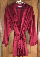 New Size: S/XS | Victoria's Secret Satin Robe