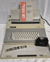 Smith Corona Electric Typewriter XL 2800 Working with Manual and Ink Cartridge