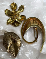 3 Vintage Brooches K&L Rolled Gold Plate Amway & 22KGP Orchid Brooch