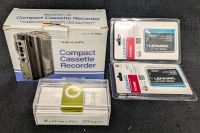 Classic Media : Realistic Minisette-20 Compact Cassette Recorder - 512Mb MP3 Player - 2 Lenmar/Pioneer Personal Media Player Batteries For GEX-XMP3