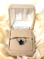Eye-Catching W 10k Stamped Gold Size 6 Ring with Vibrant Claw-Set Faceted Blue Stone