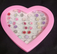 New | Children's Rings for Kids Birthday Party | Bulk 36 Piece Set | Costume Jewelry Rings as is