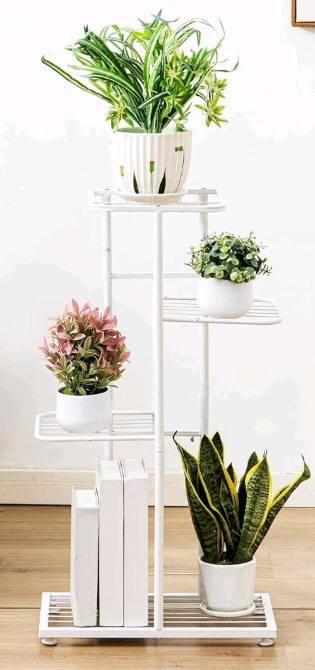 New | 4 Tier Metal Plant Stand | Holds 5 Pots