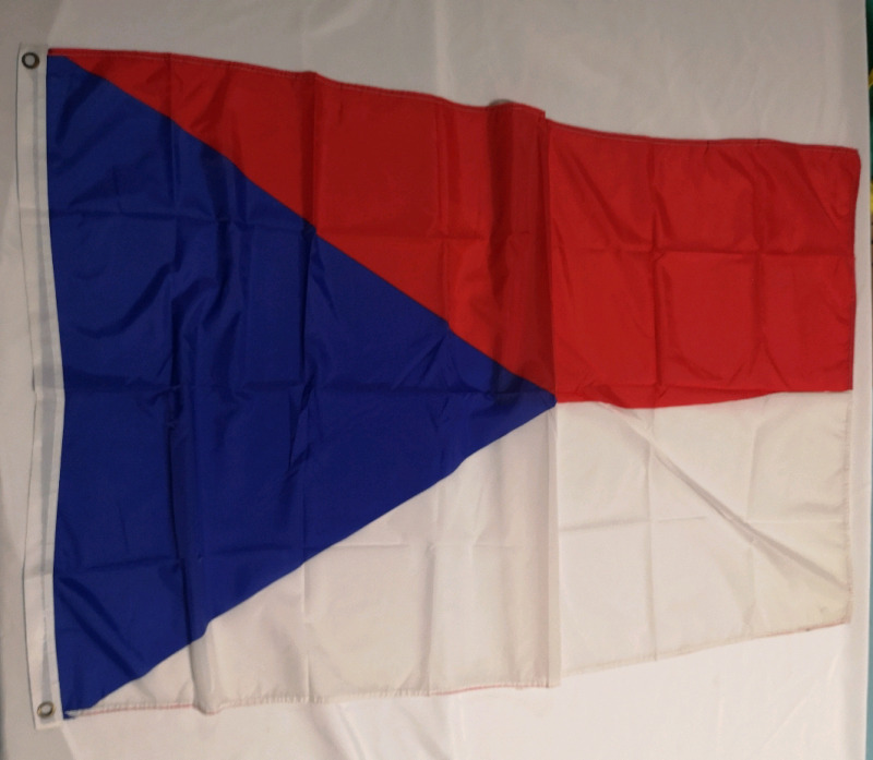 New Czech Republic Flag with Grommets