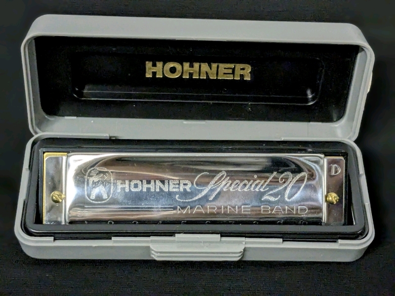 HOHNER Special 20 Marine Band D-Scale Harmonica with Case &bull; Made in Germany