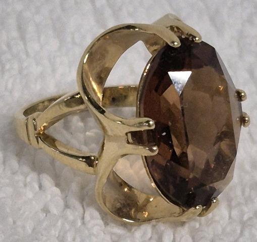 Large Brown Stone 18KT Gold Plated Ring - Ring size 5.75