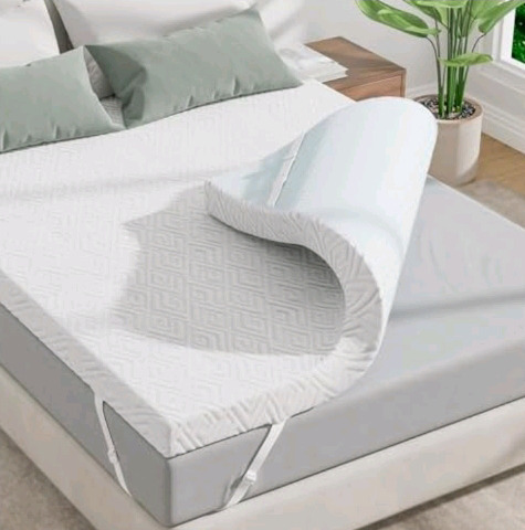 New | Zibroges 3" Queen Size Gel Memory Foam Mattress Topper | * Retails $407.95 *