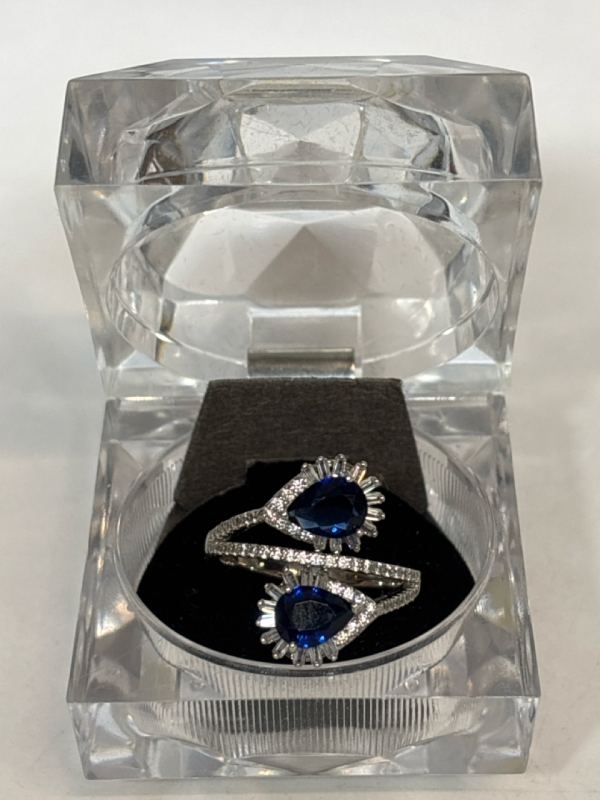 DSMK 925 Sterling Silver CZ Blue Sapphire Clear Baguettes and Chatons Size 9