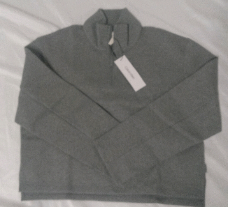 New Men's Small Calvin Klein Sweater | Retail Value $119