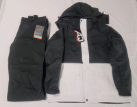 New Women Size XL Arctic Queen Ski Jacket (black&white) & Hotlan Suspender Ski Pants (black) .