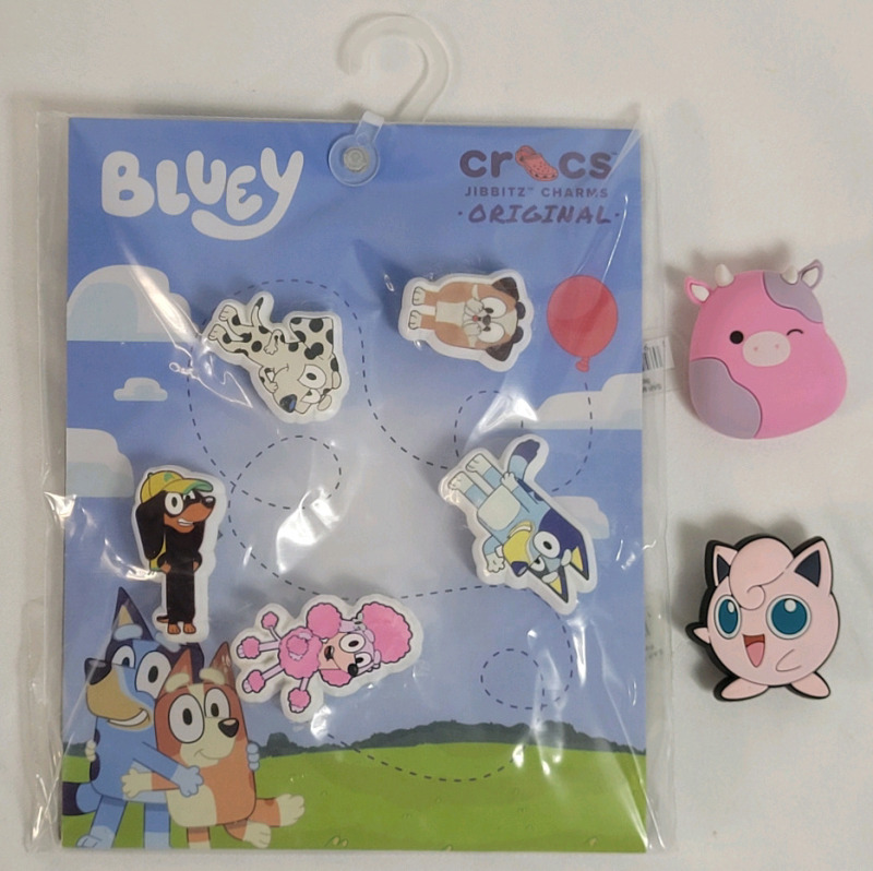 New - CROCS Bluey , Pok&eacute;mon & Squishmallow Crocs Jibbitz Charms Original .
