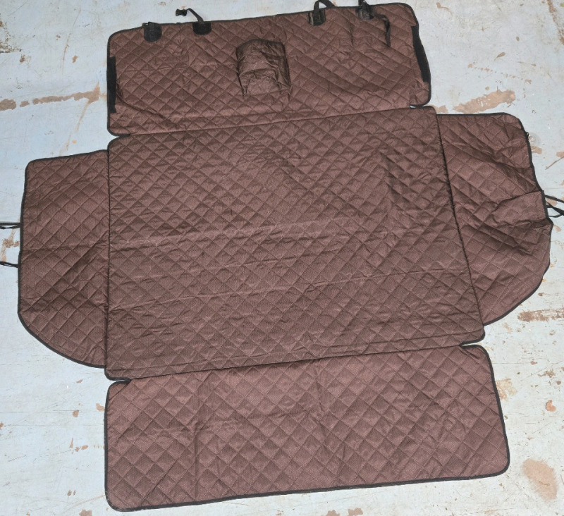 Dog Car Seat Cover for Back Seat W/ Pocket / Non Stick Fur Rear Seat Protector for Pet