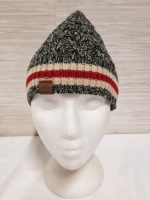 New with tags ROOTS toque one size fits most