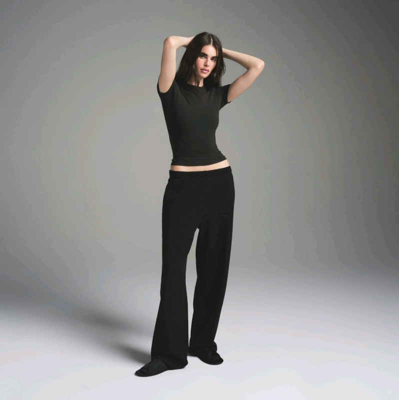 New SKIMS sz Small CLASSIC STRAIGHT LEG PANT Cotton Fleece Retails for $124