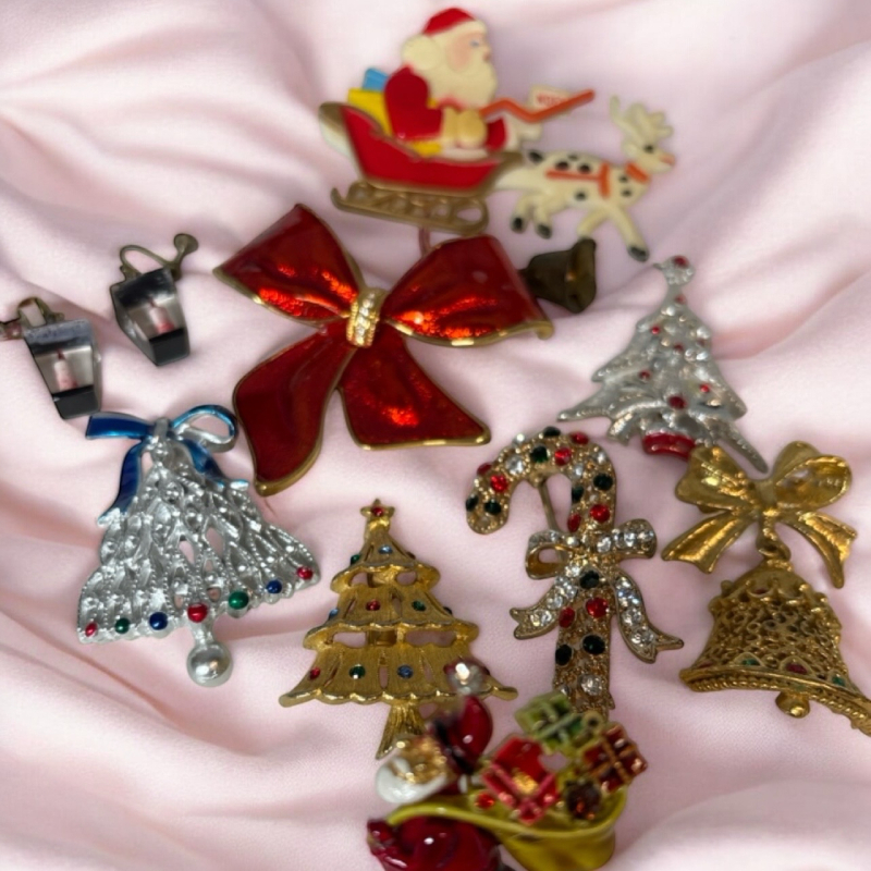 8 Vintage Festive Brooches Candle Carriage Screw back Earrings Some Signed. ART BUTLER JJ Hong Kong